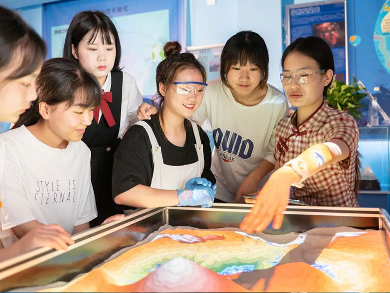 阎良数字化地理实验室