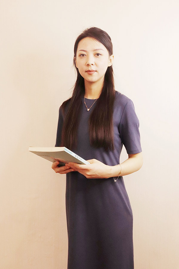 阎良孔琳 本科学历，毕业于山西运城学院